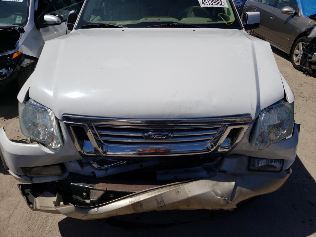 Photo 7 from auction – 2007 FORD EXPLORER E with VIN 1FMEU74E67UA86633