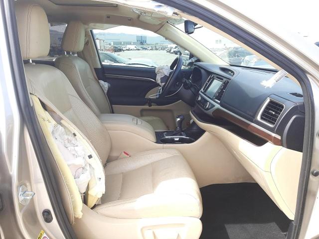 Photo 5 from auction – 2015 TOYOTA HIGHLANDER with VIN 5TDYKRFH8FS046678