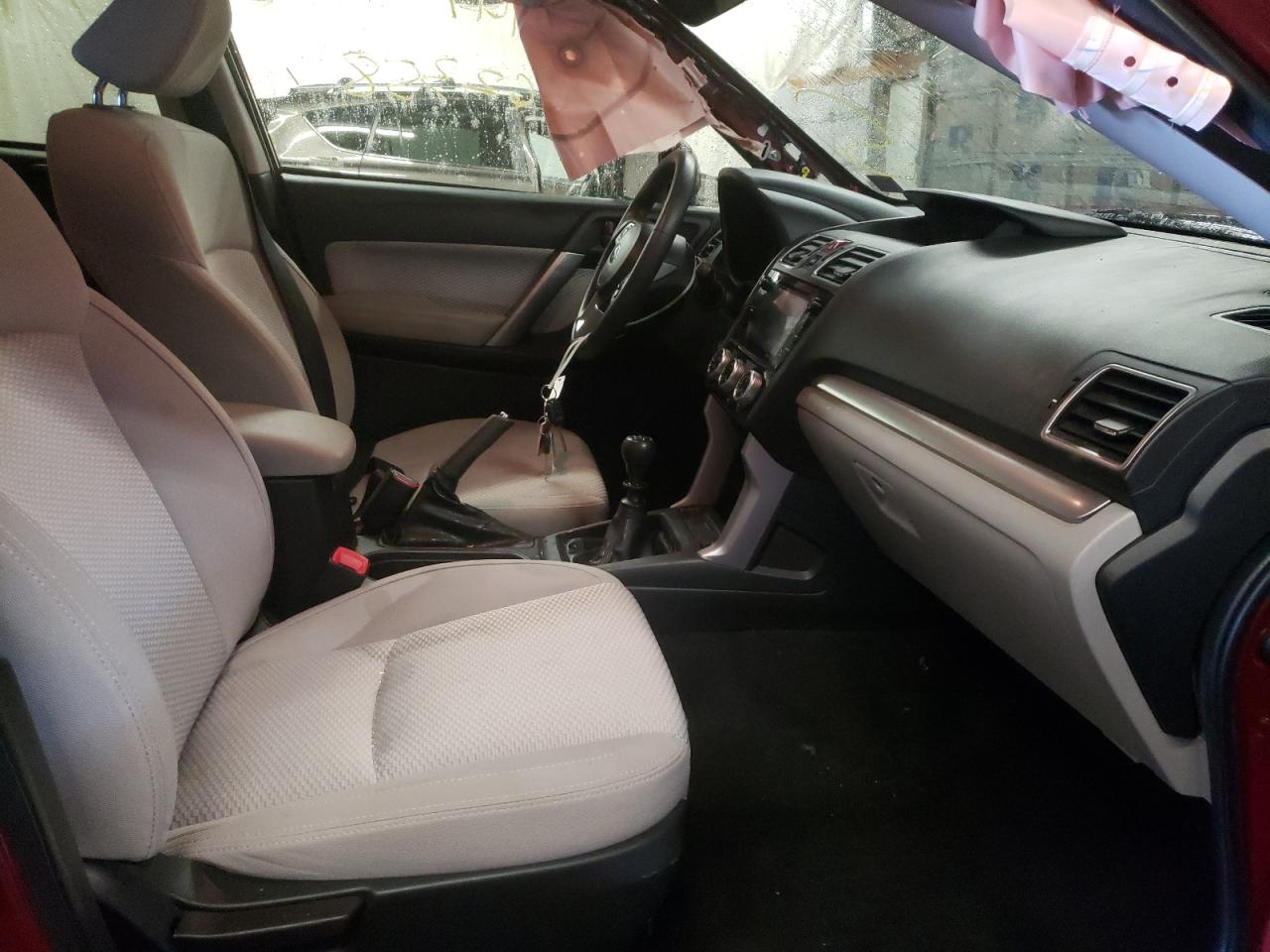 Photo 5 from auction – 2017 SUBARU FORESTER 2 with VIN JF2SJAEC1HG498096