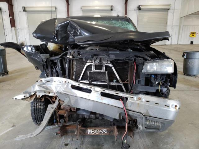 Photo 9 from auction – 2003 CHEVROLET 2500 with VIN 1GCHK23U13F220823