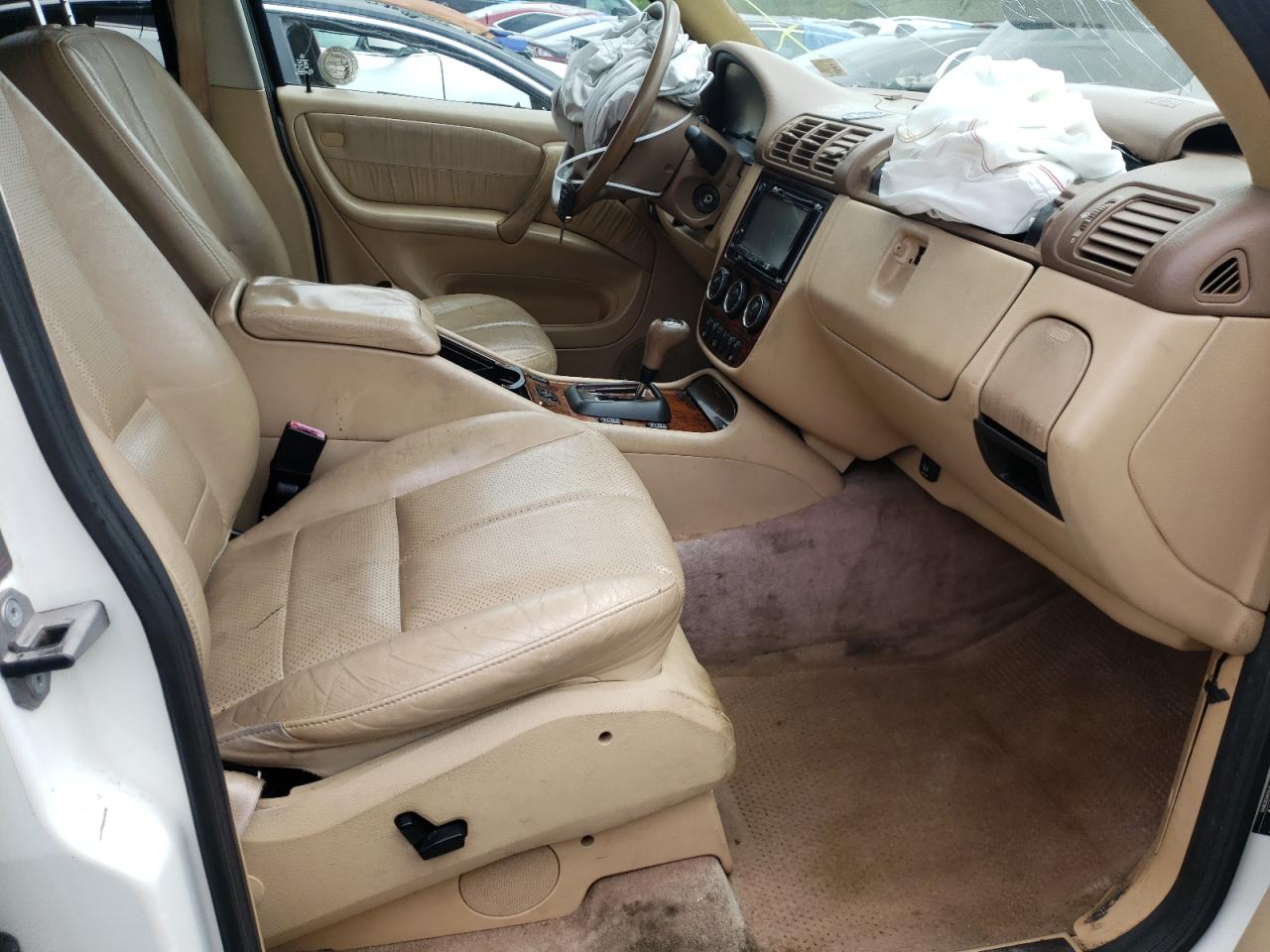 Photo 5 from auction – 2002 MERCEDES-BENZ ML 320 with VIN 4JGAB54E62A357113