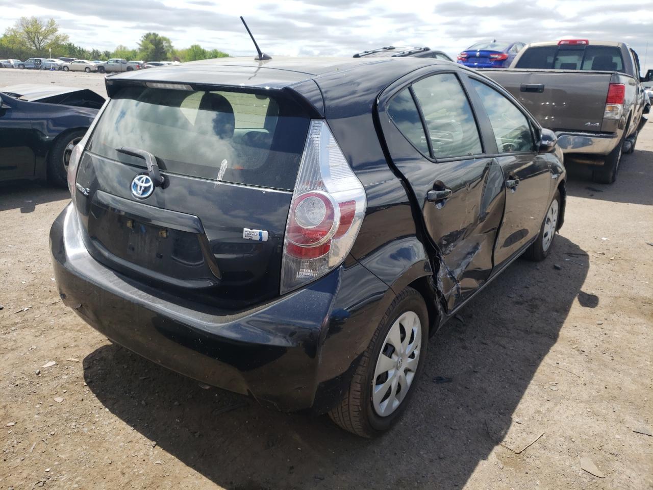 Photo 4 from auction – 2013 TOYOTA PRIUS C with VIN JTDKDTB37D1548096