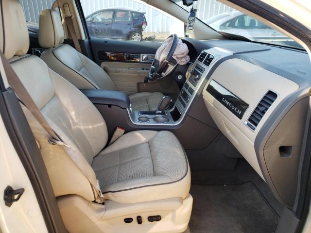Foto 5 de la subasta – 2008 LINCOLN MKX con VIN 2LMDU88C78BJ36218