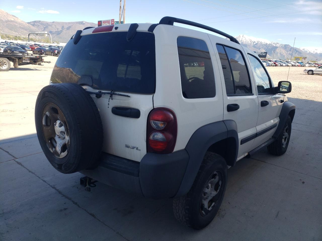 Photo 4 from auction – 2006 JEEP LIBERTY SP with VIN 1J4GL48K16W269949