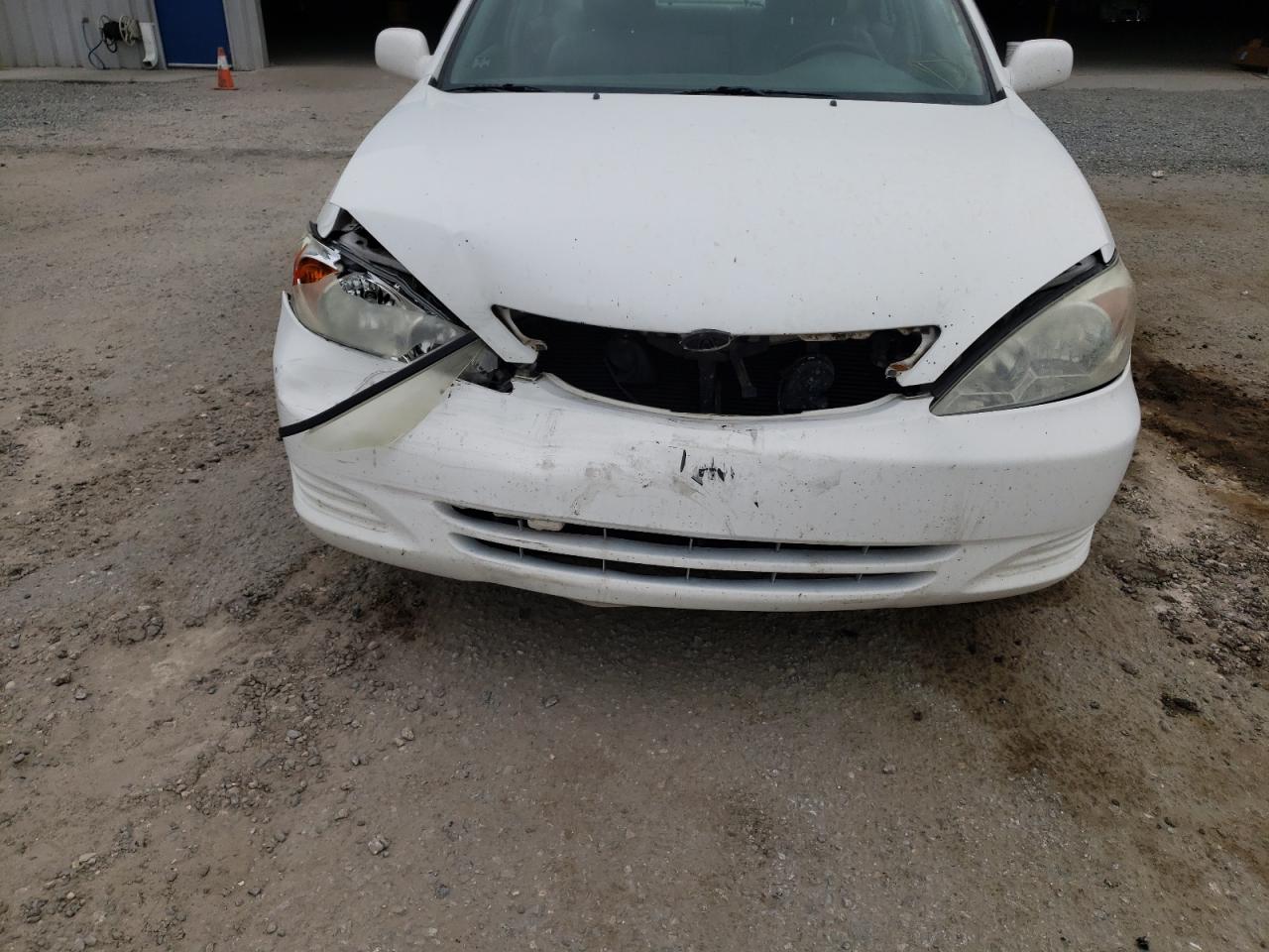 Photo 19 from auction – 2002 TOYOTA CAMRY LE with VIN 4T1BF32KX2U005205
