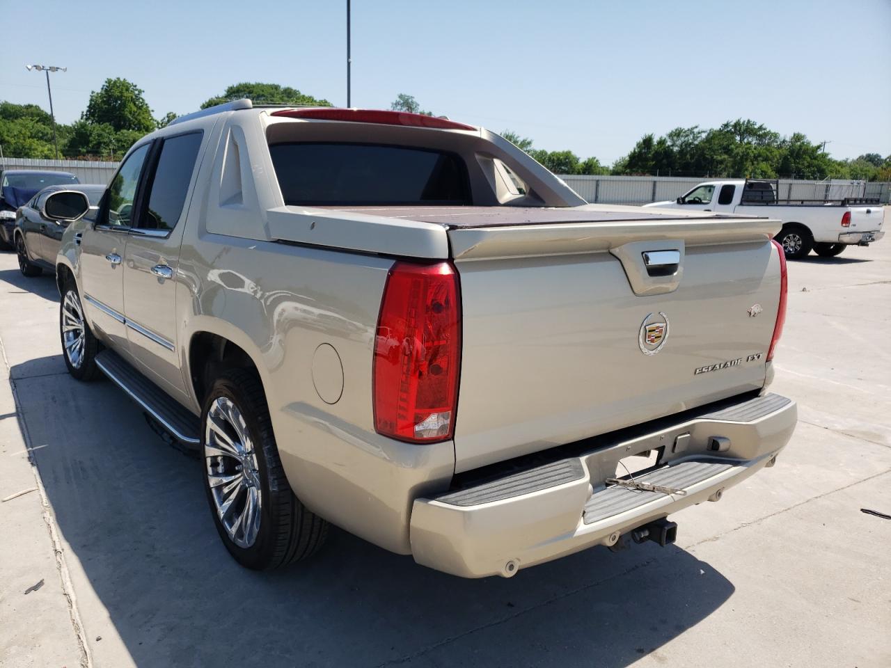 Photo 3 from auction – 2007 CADILLAC ESCALADE E with VIN 3GYFK628X7G313146