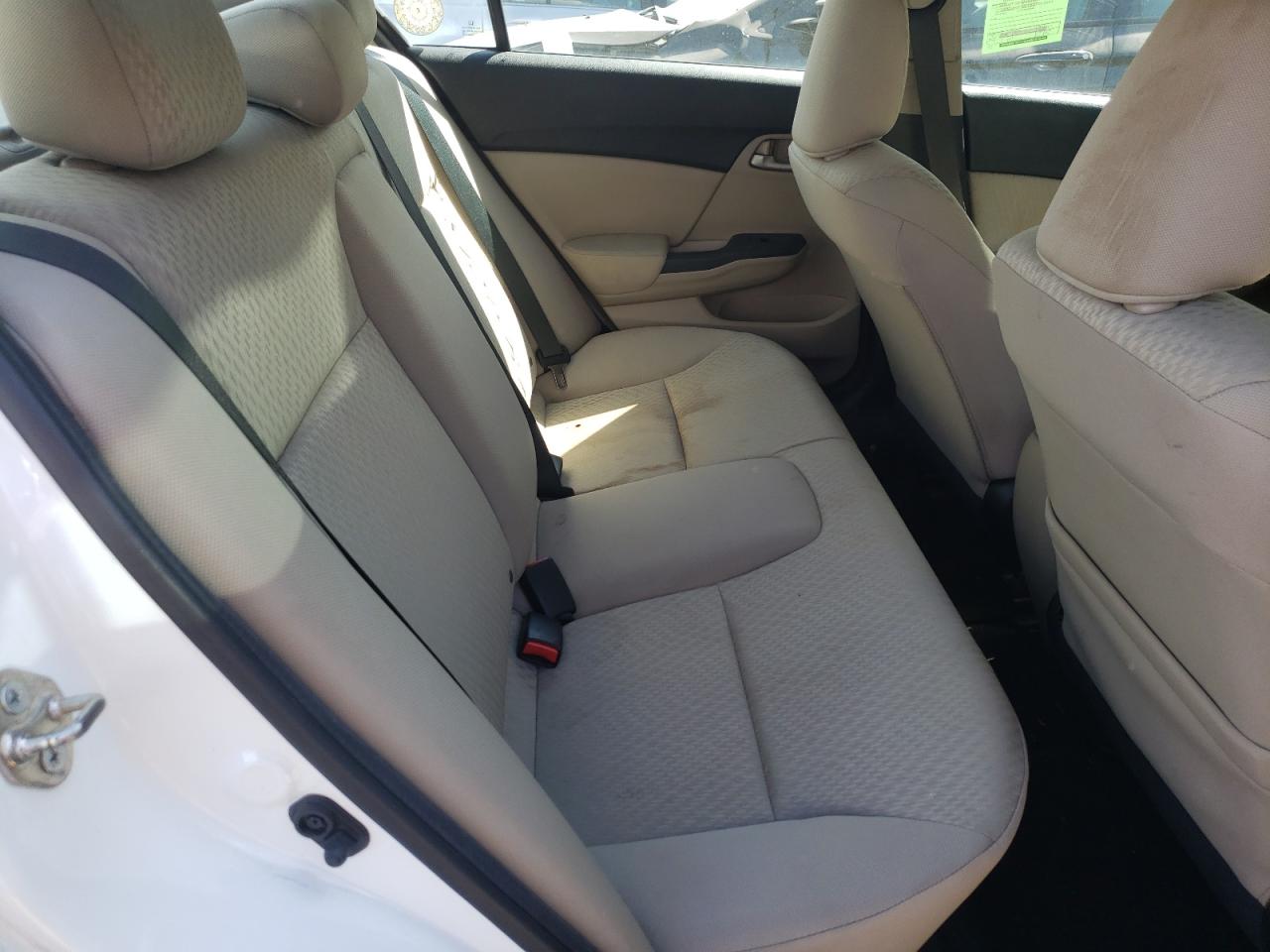 Photo 6 from auction – 2015 HONDA CIVIC SE with VIN 19XFB2F76FE217847