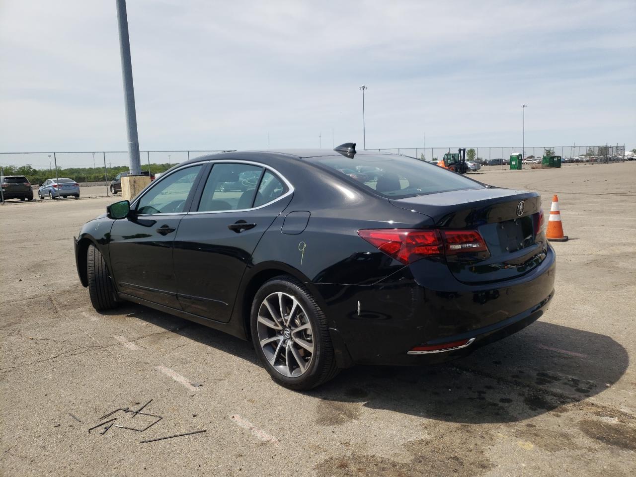 Photo 3 from auction – 2015 ACURA TLX ADVANC with VIN 19UUB3F71FA003818