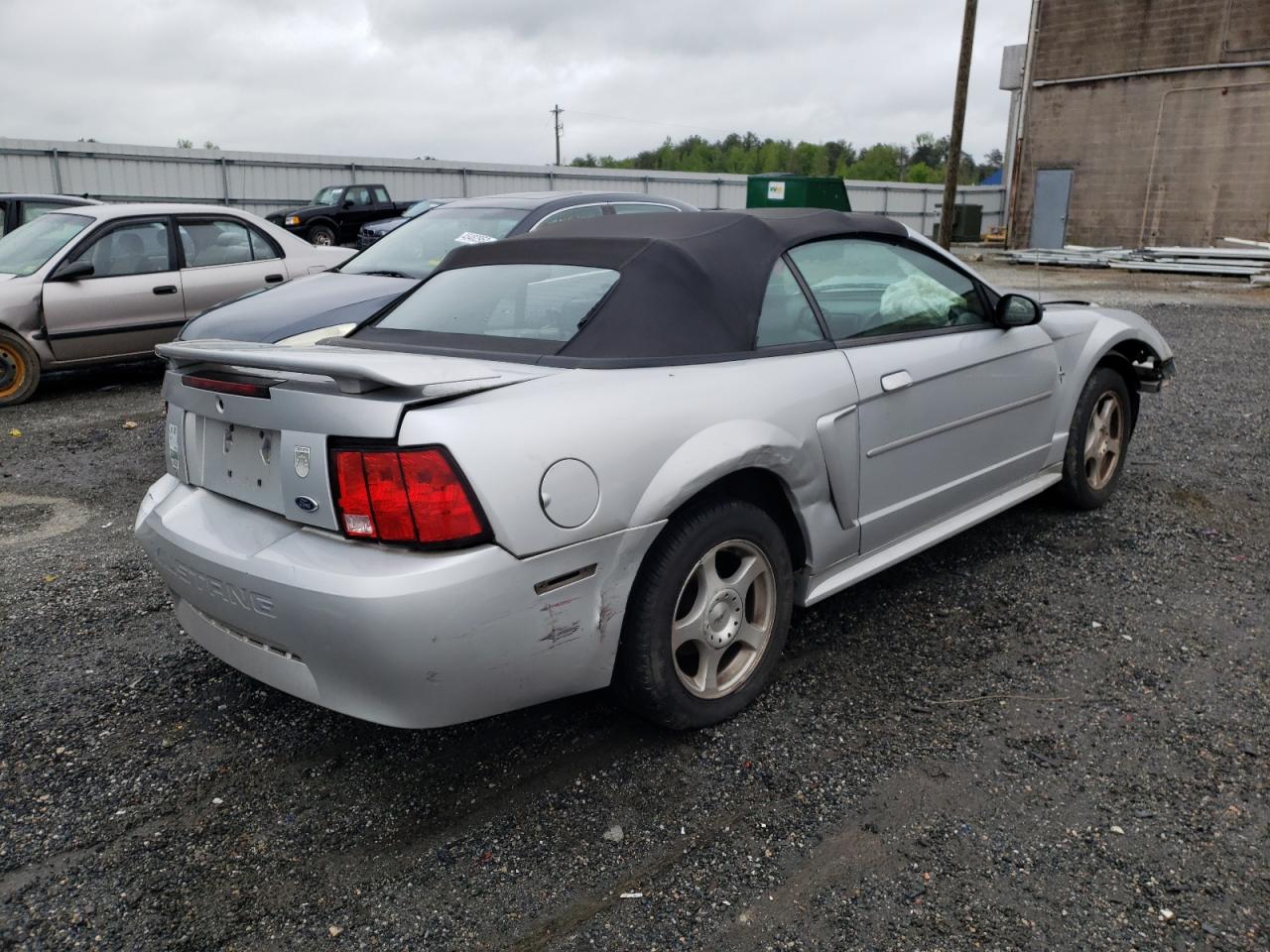 Photo 4 from auction – 2003 FORD MUSTANG with VIN 1FAFP44423F407982