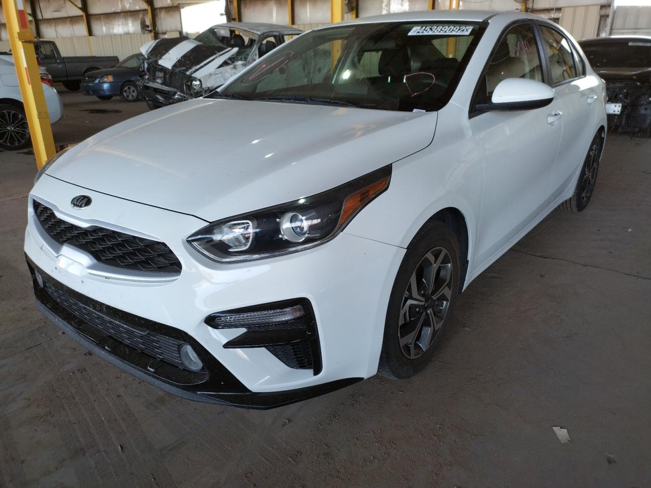 Photo 2 from auction – 2019 KIA FORTE FE with VIN 3KPF24AD3KE010156