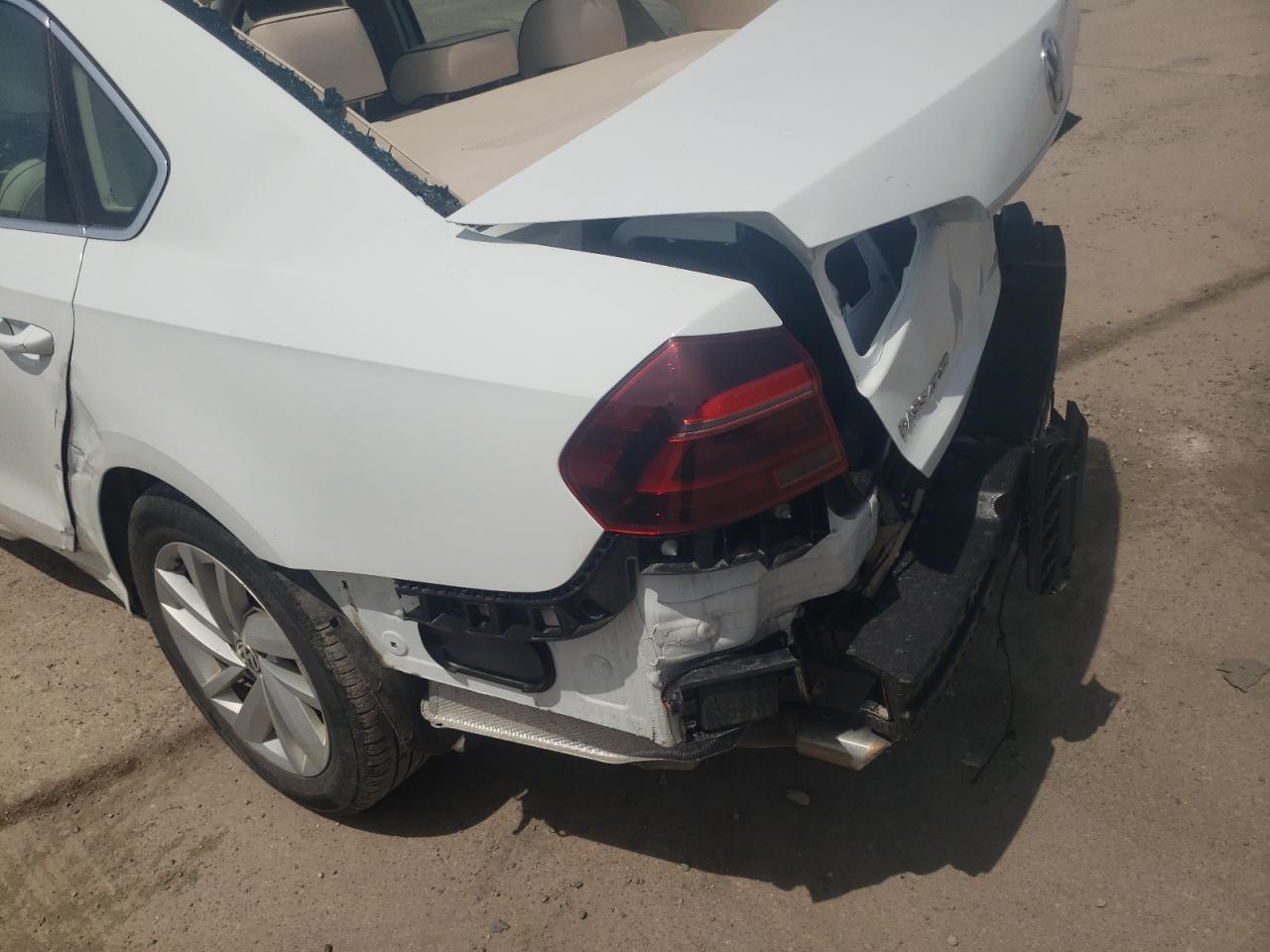 Photo 9 from auction – 2018 VOLKSWAGEN PASSAT SE with VIN 1VWBA7A36JC047358