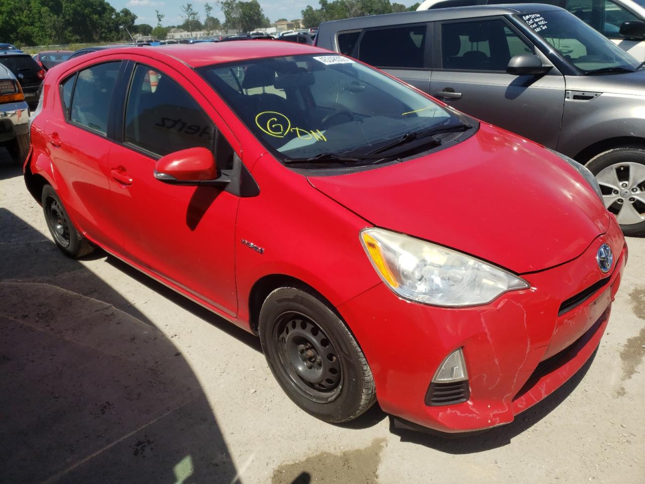 TOYOTA PRIUS C 2012 with VIN JTDKDTB33C1512906 - Photo from auction