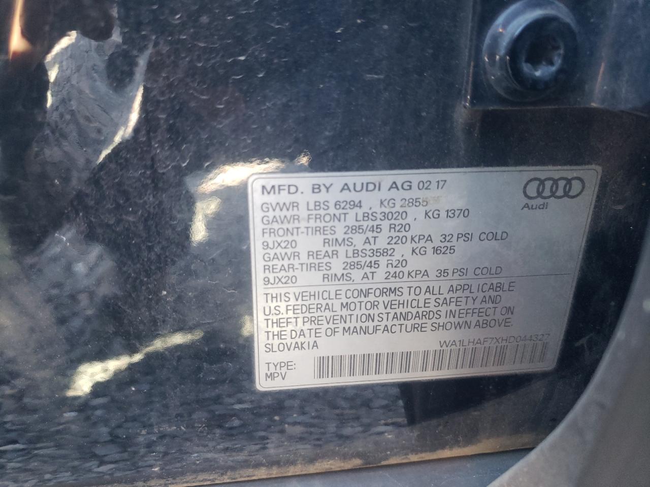 Photo 10 from auction – 2017 AUDI Q7 PREMIUM with VIN WA1LHAF7XHD044327