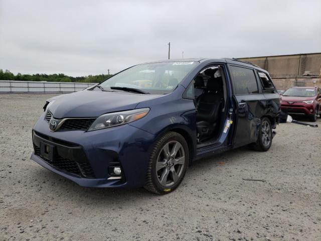 Photo 2 from auction – 2018 TOYOTA SIENNA SE with VIN 5TDXZ3DC6JS924564