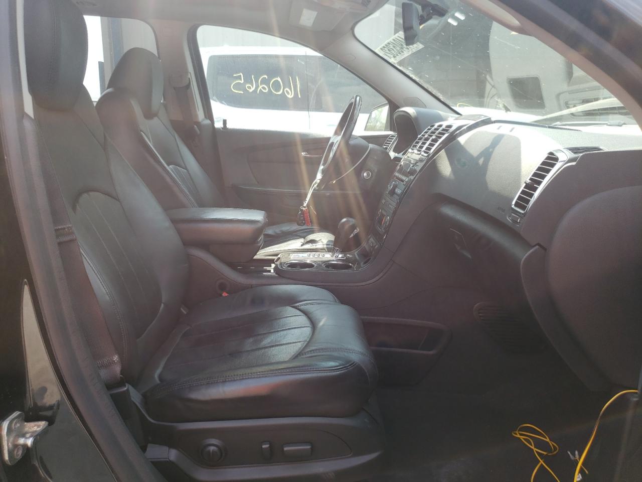 Фото 5 с аукциона – 2012 GMC ACADIA DEN с VIN 1GKKVTED7CJ231083