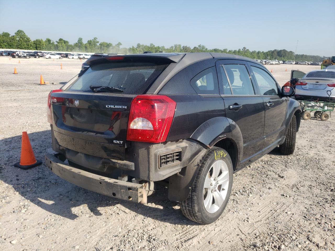 Photo 4 from auction – 2010 DODGE CALIBER SX with VIN 1B3CB4HA2AD661228
