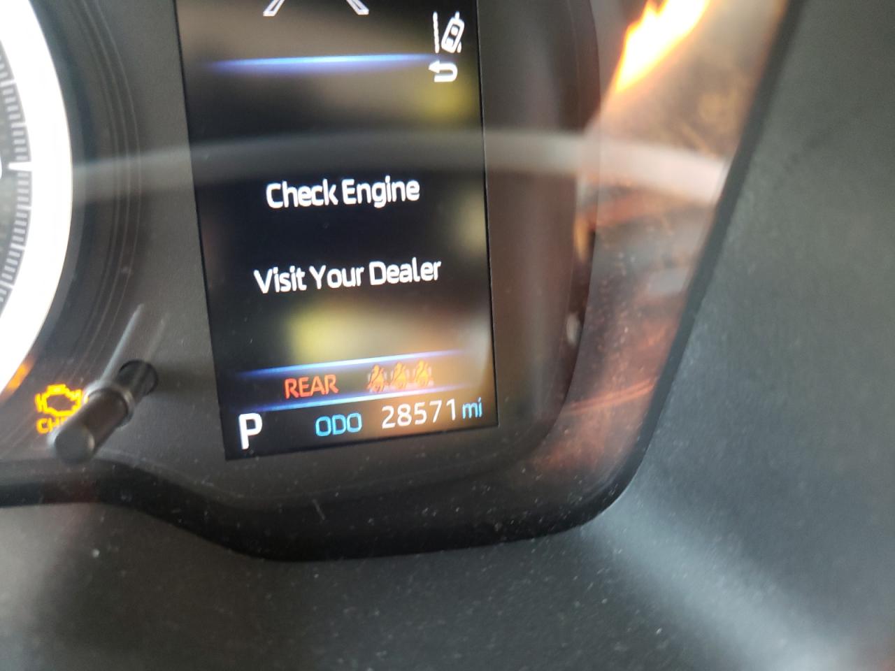 Photo 8 from auction – 2021 TOYOTA COROLLA LE with VIN 5YFEPMAE5MP233449