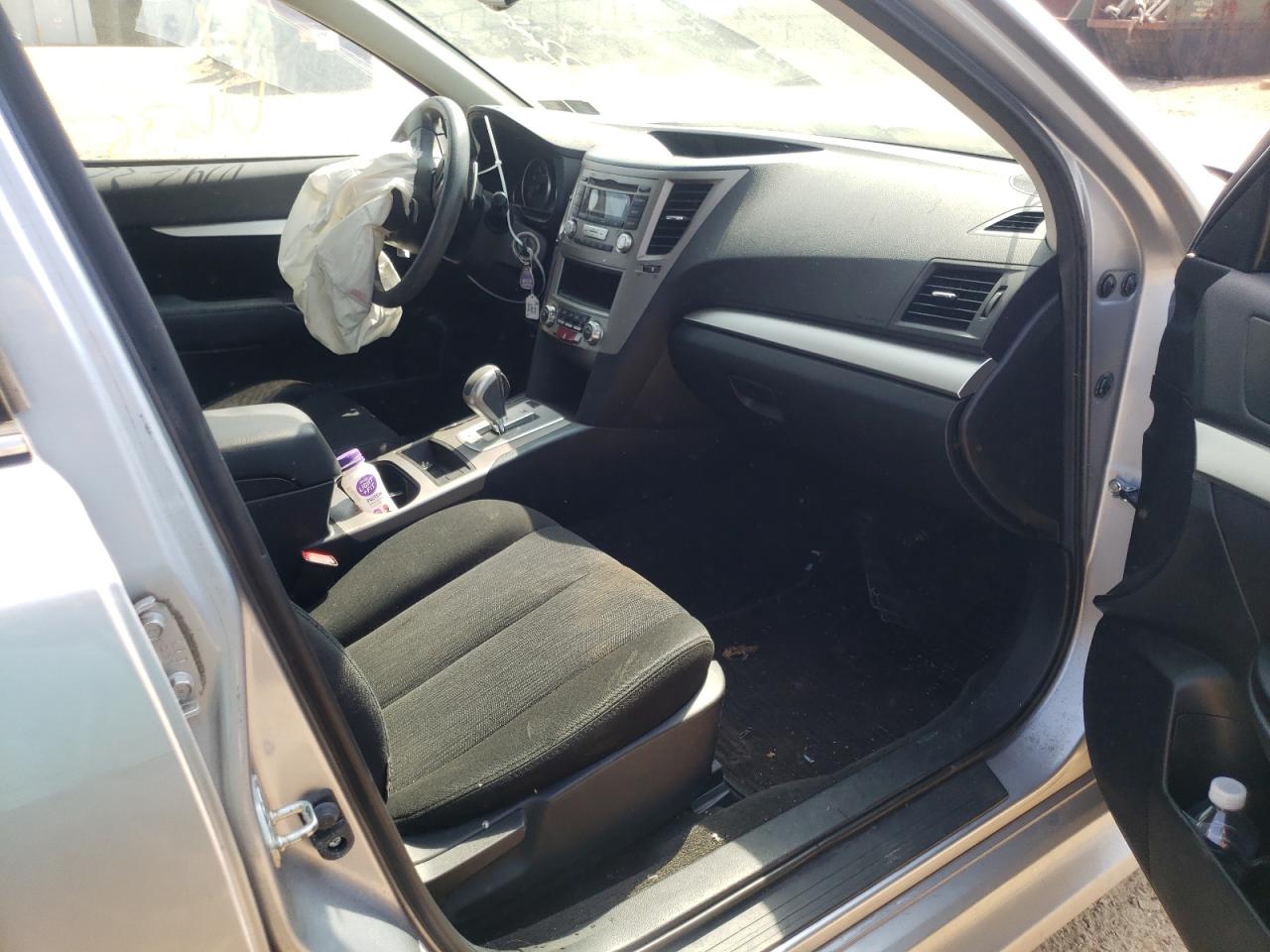 Photo 5 from auction – 2013 SUBARU LEGACY 2.5 with VIN 4S3BMBA64D3009199