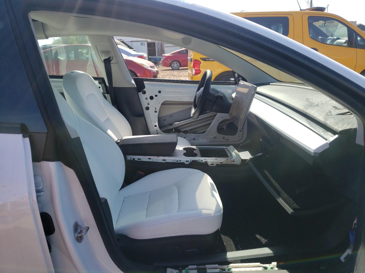 Photo 5 from auction – 2021 TESLA MODEL 3 with VIN 5YJ3E1EC8NF105708