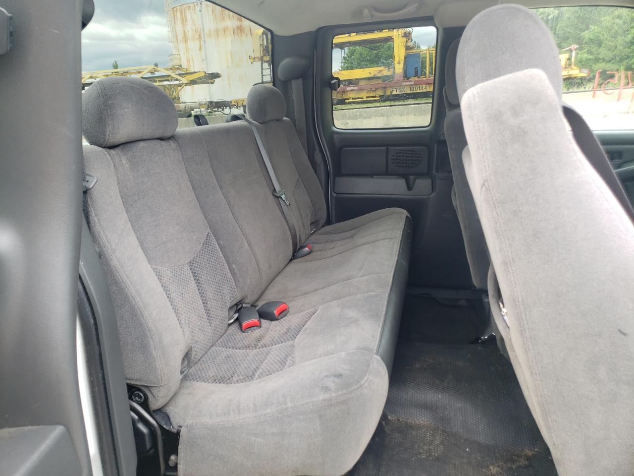 Photo 6 from auction – 2007 CHEVROLET SILVERADO with VIN 1GCEC19X67Z165995
