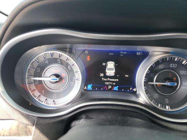 Photo 8 from auction – 2016 CHRYSLER 300C with VIN 2C3CCAKG1GH282731