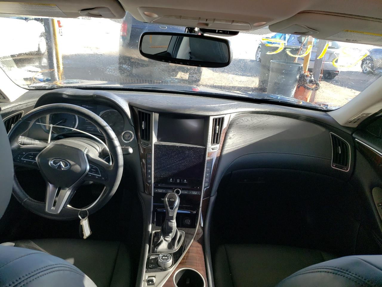 Photo 9 from auction – 2018 INFINITI Q50 LUXE with VIN JN1EV7AP1JM351685
