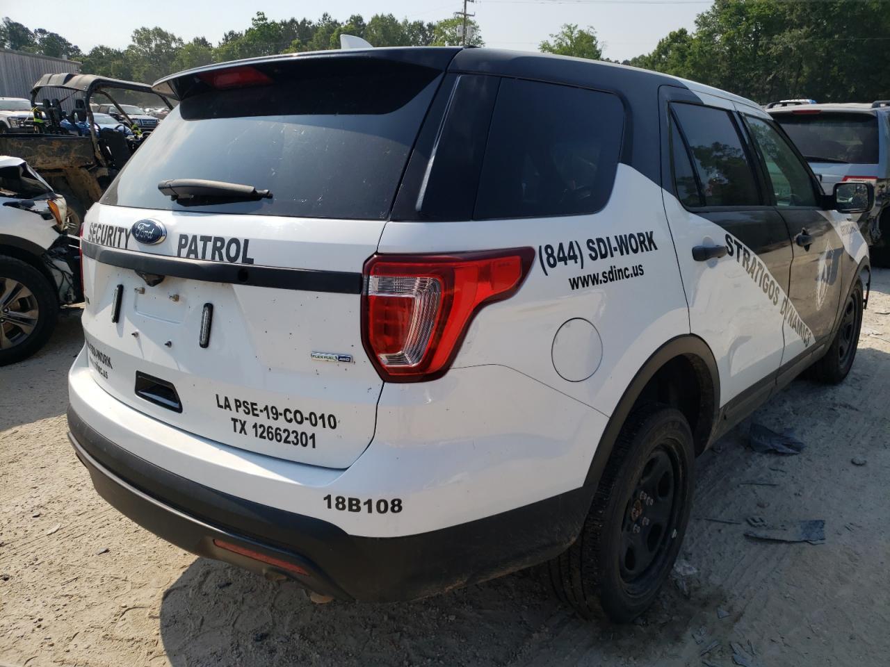 Photo 4 from auction – 2016 FORD EXPLORER P with VIN 1FM5K8AR1GGC91813