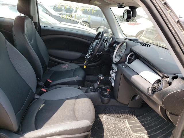 Photo 5 from auction – 2010 MINI COOPER with VIN WMWMF3C53ATZ64419