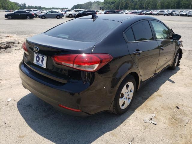 Photo 4 from auction – 2018 KIA FORTE LX with VIN 3KPFK4A76JE209677