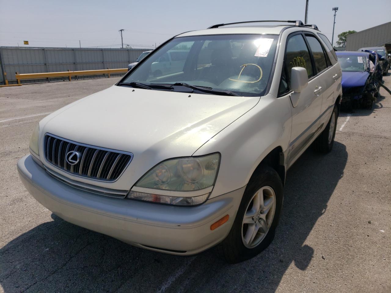 Photo 2 from auction – 2002 LEXUS RX 300 with VIN JTJHF10U120291411