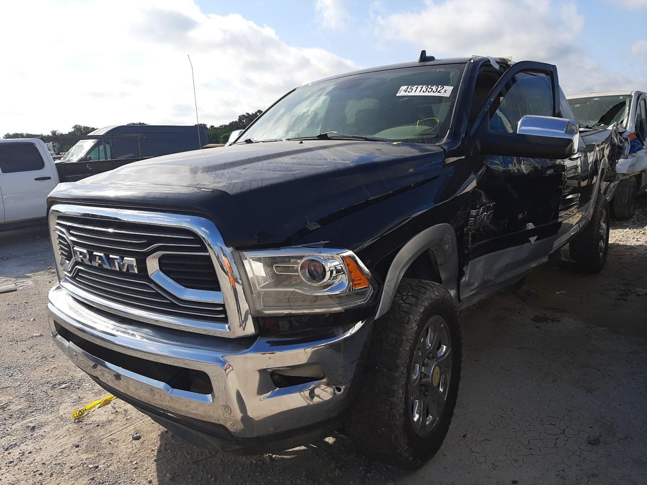 Photo 2 from auction – 2016 RAM 2500 LARAM with VIN 3C6UR5NL1GG141079