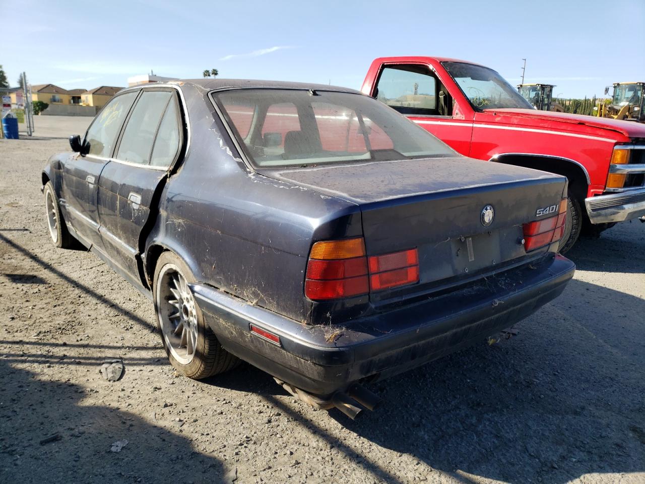 Photo 3 from auction – 1994 BMW 540 I AUTO with VIN WBAHE6328RGF28975