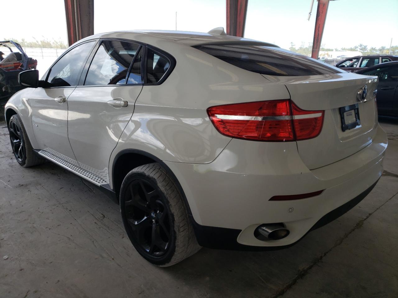 Photo 3 from auction – 2008 BMW X6 XDRIVE3 with VIN 5UXFG43528L220334