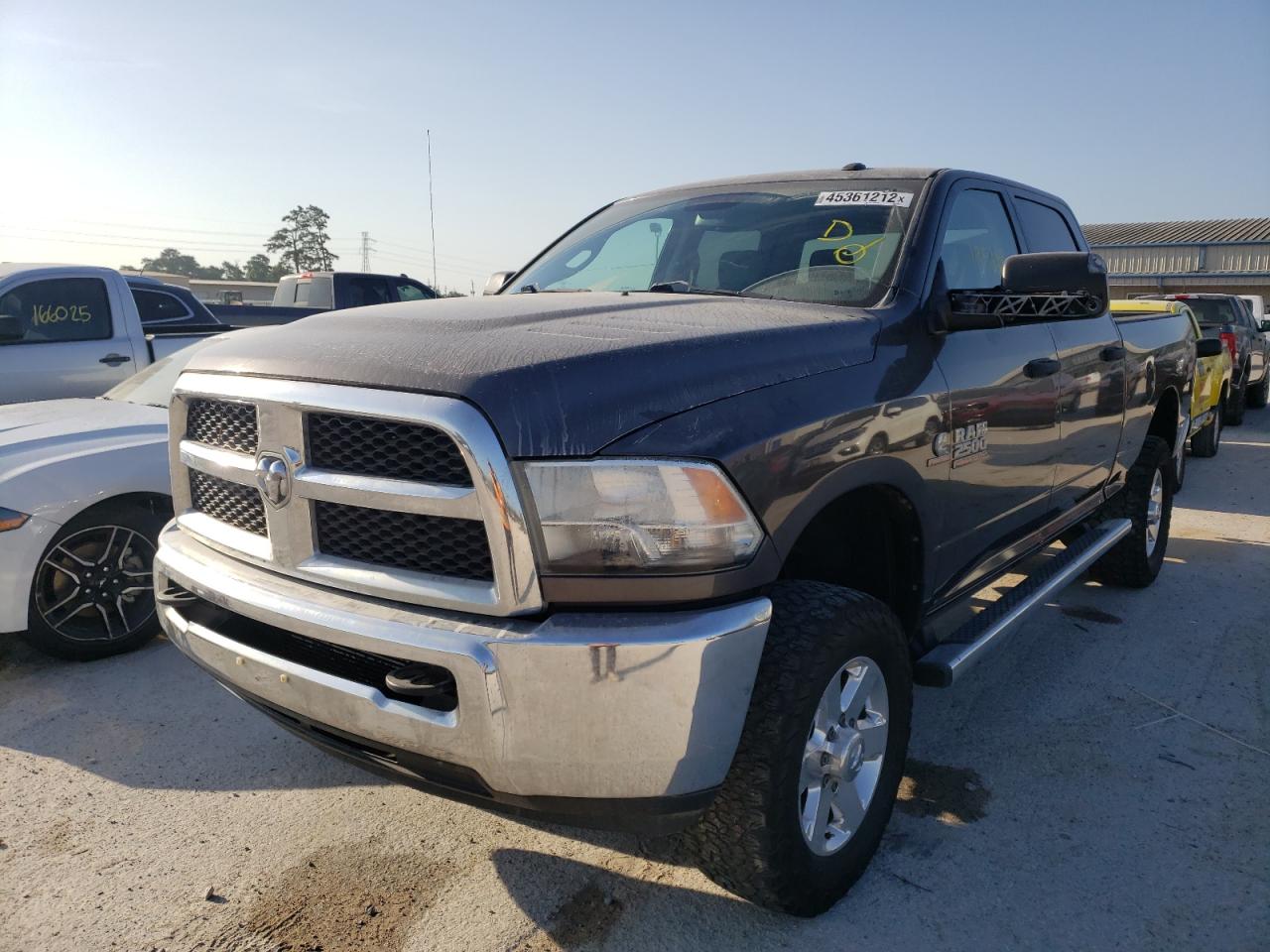 صورة رقم 2 من المزاد - 2016 RAM 2500 ST مع VIN 3C6UR5CL5GG125020