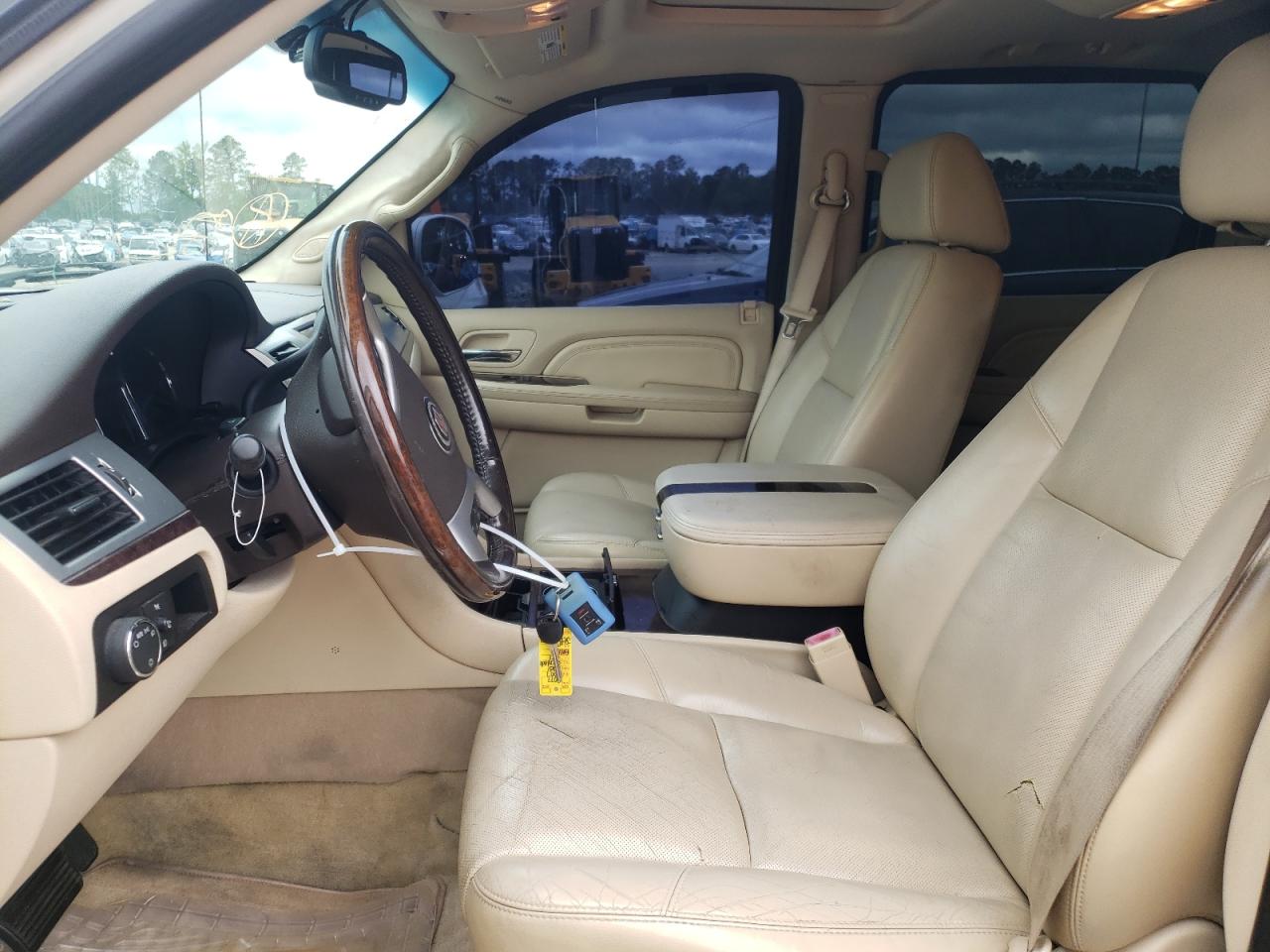 Photo 5 from auction – 2007 CADILLAC ESCALADE E with VIN 3GYFK628X7G231983