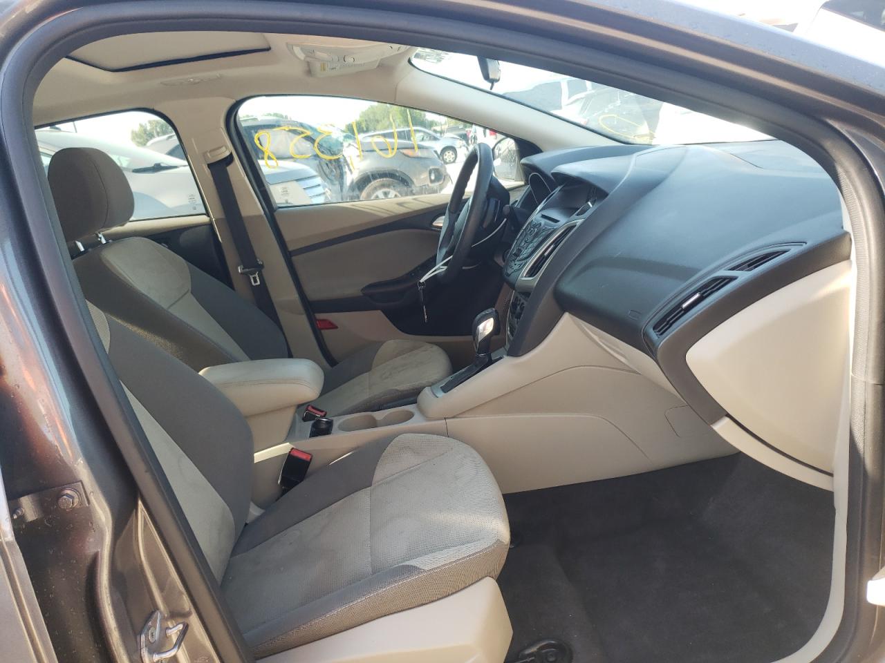 Photo 5 from auction – 2013 FORD FOCUS SE with VIN 1FADP3F2XDL138310