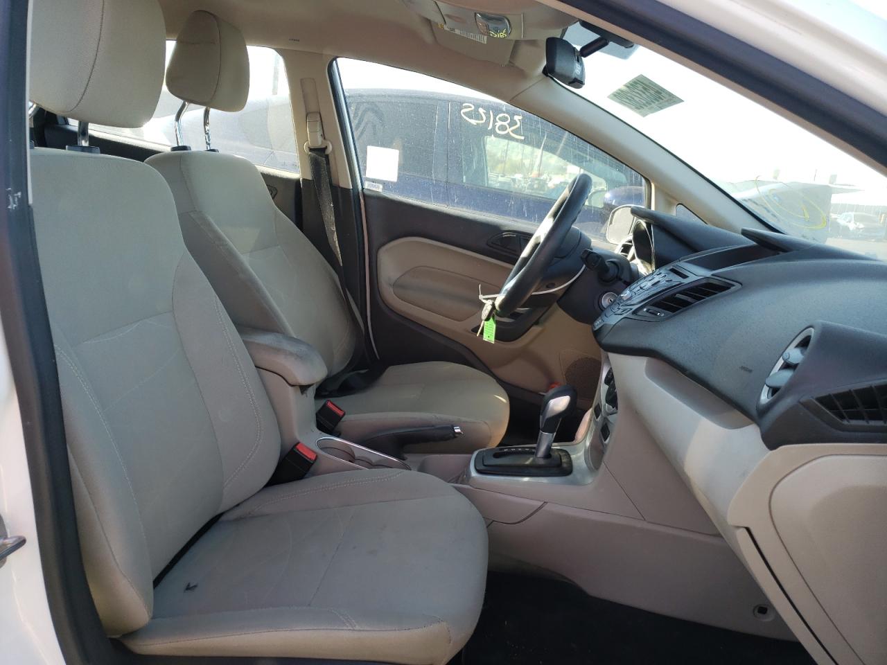 Photo 5 from auction – 2019 FORD FIESTA SE with VIN 3FADP4EJ9KM137918