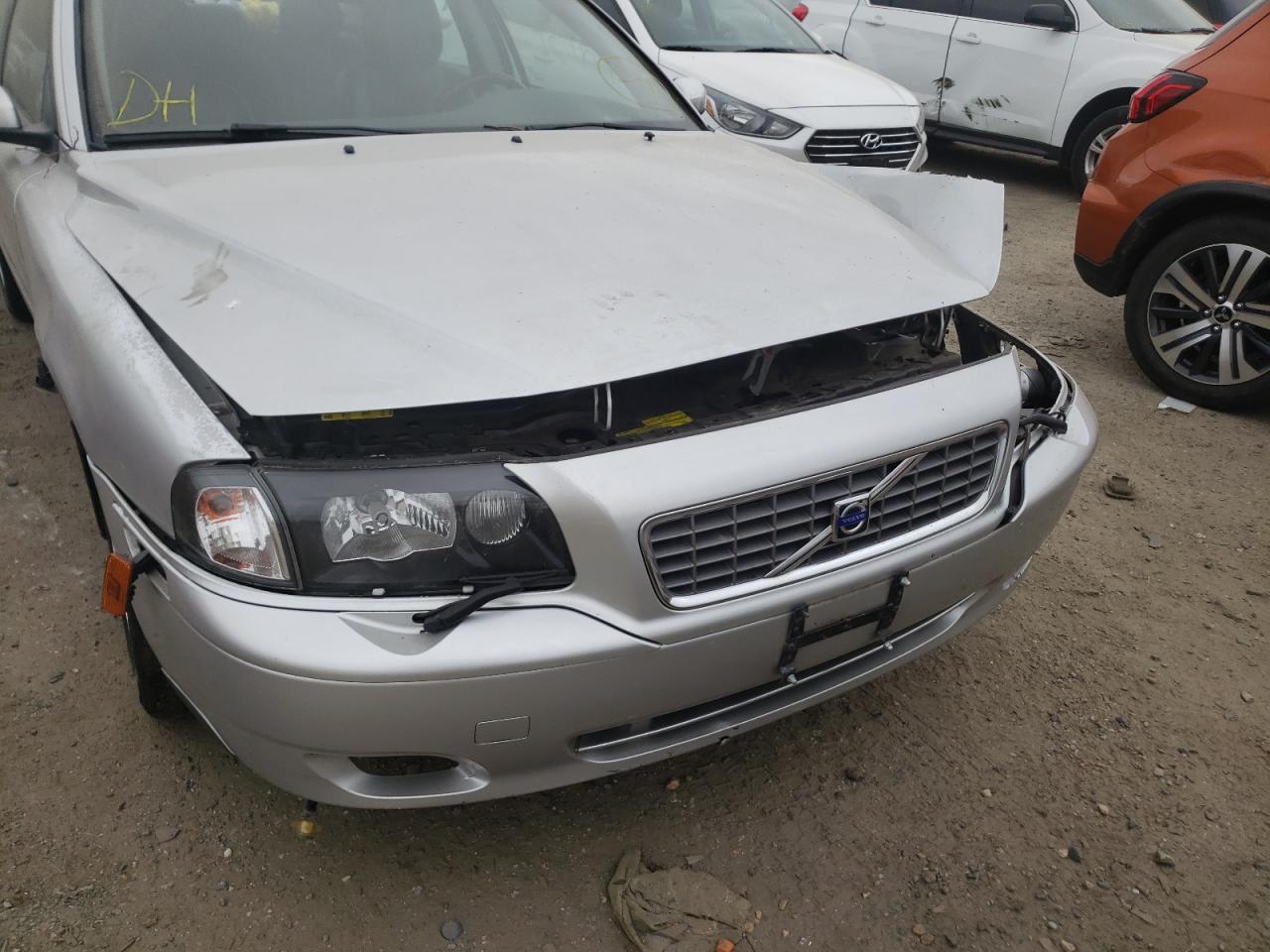 Photo 9 from auction – 2006 VOLVO S80 2.5T with VIN YV1TS592261433454