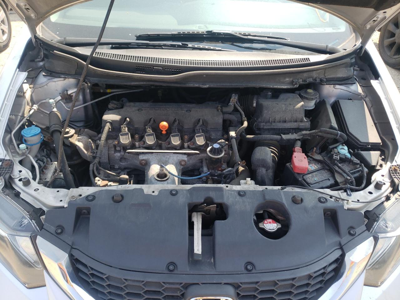Photo 7 from auction – 2014 HONDA CIVIC LX with VIN 19XFB2F53EE070142