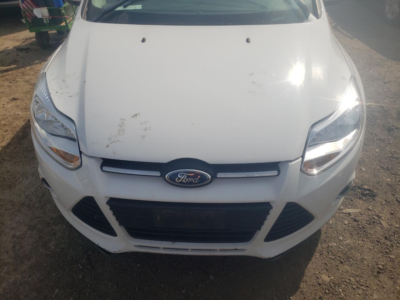 Photo 7 from auction – 2014 FORD FOCUS SE with VIN 1FADP3F28EL253490