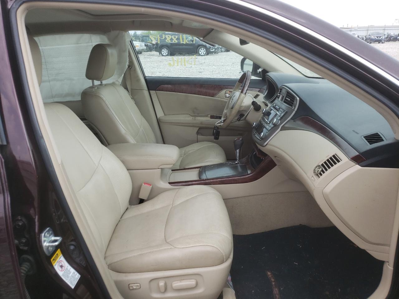Zdjęcie 5 z aukcji – 2011 TOYOTA AVALON BAS z VIN 4T1BK3DB6BU410714