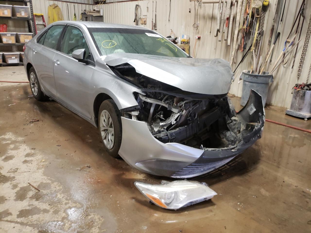 TOYOTA CAMRY LE 2017 with VIN 4T1BF1FK4HU292015 - Photo from auction
