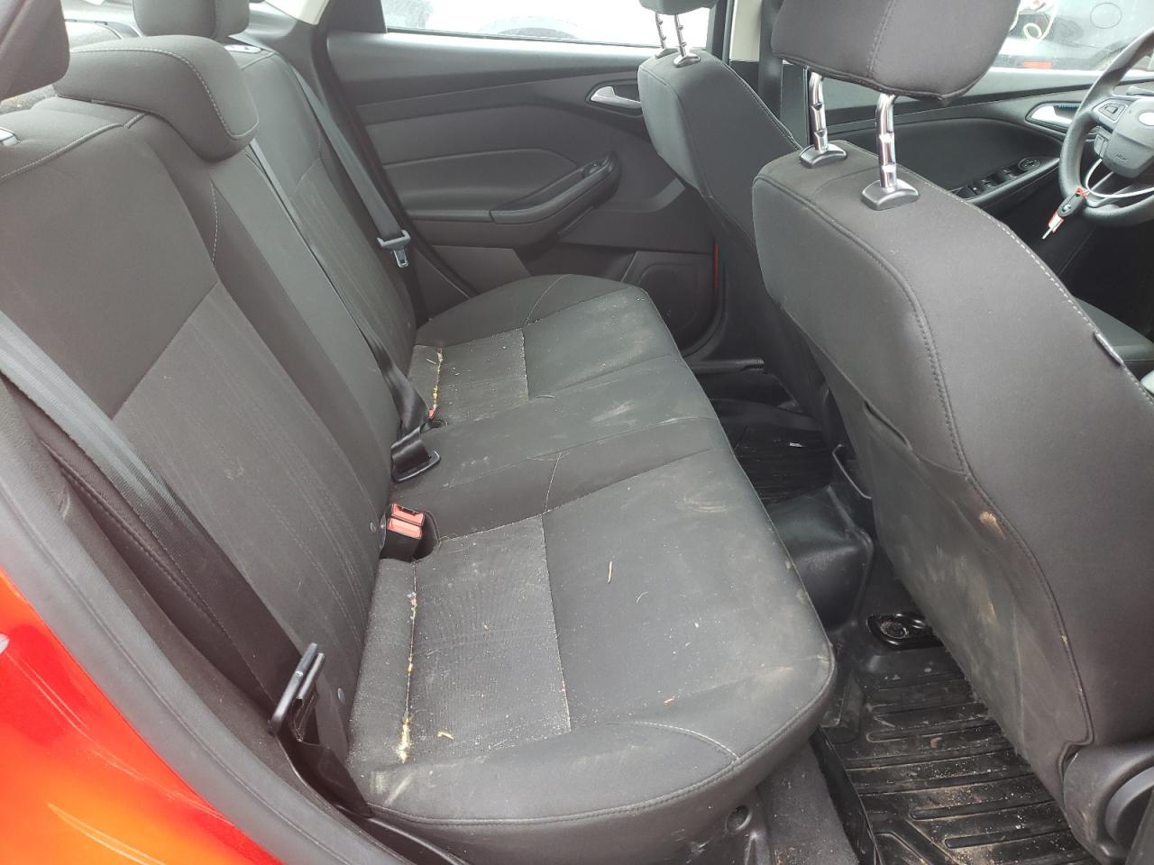Photo 6 from auction – 2017 FORD FOCUS SEL with VIN 1FADP3H24HL212971