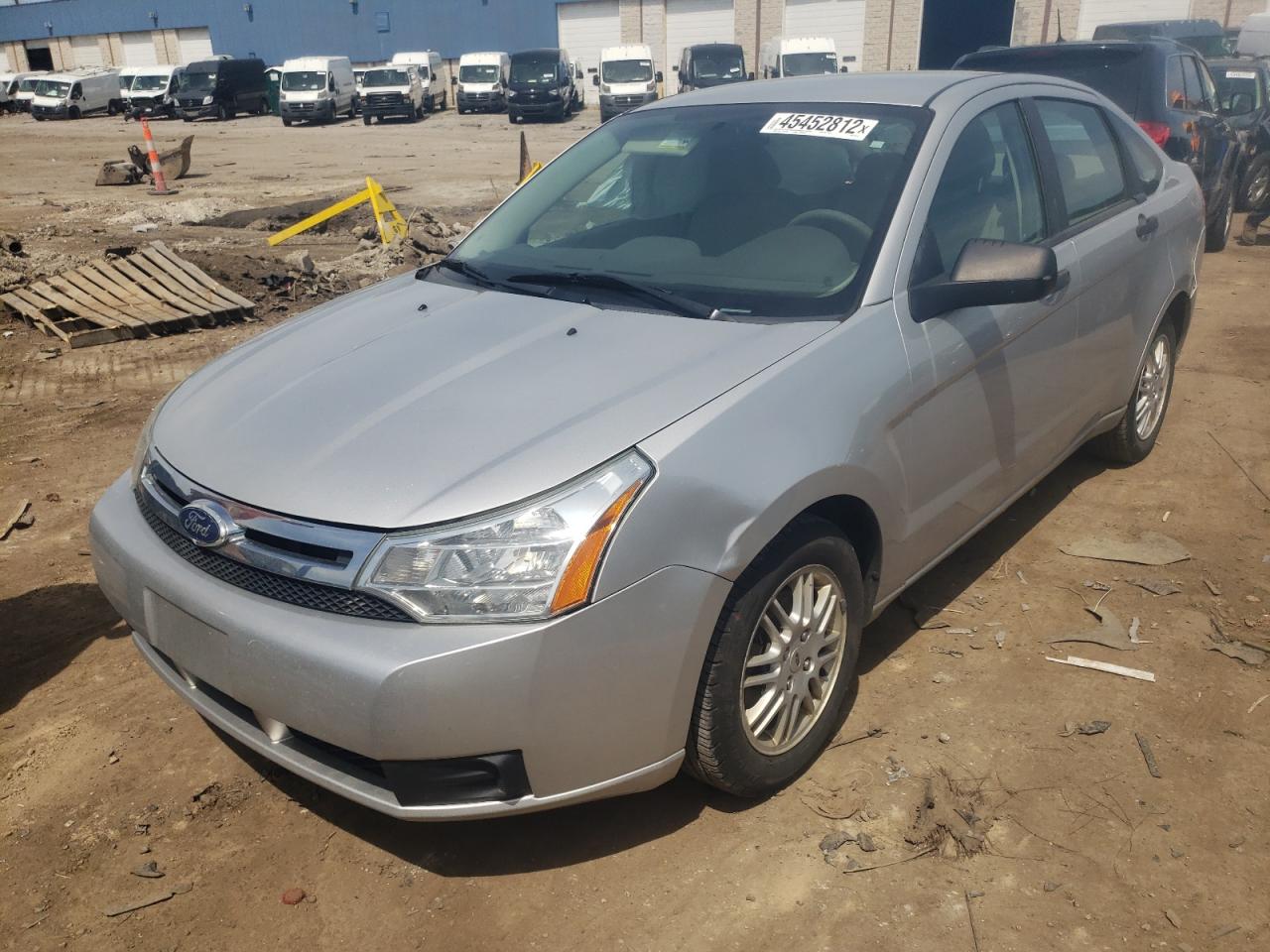 Photo 2 from auction – 2011 FORD FOCUS SE with VIN 1FAHP3FN9BW145711