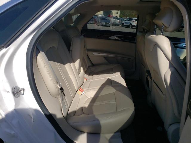 Photo 6 from auction – 2016 LINCOLN MKZ with VIN 3LN6L2J95GR604904