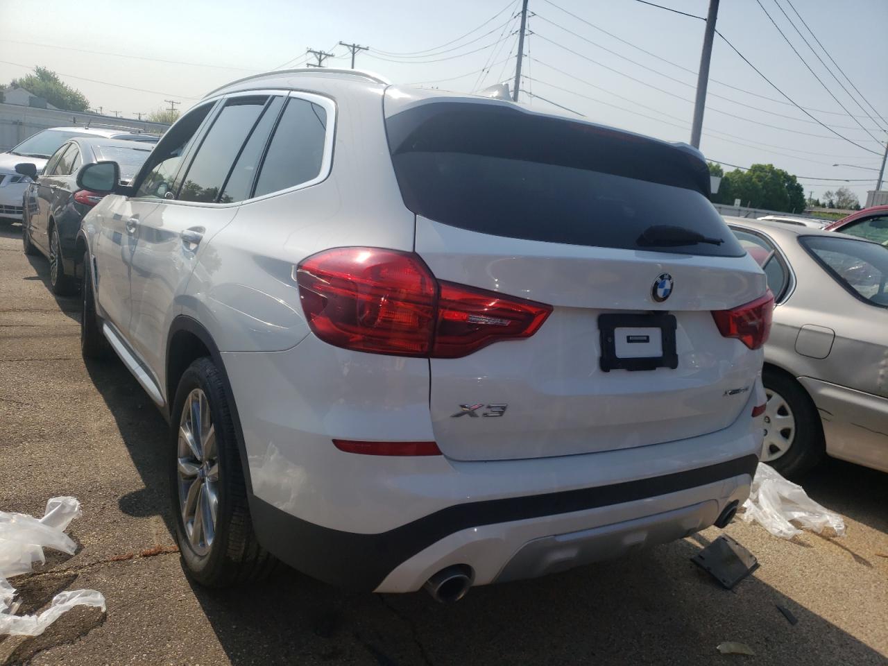 Photo 3 from auction – 2019 BMW X3 XDRIVE3 with VIN 5UXTR9C56KLE11596