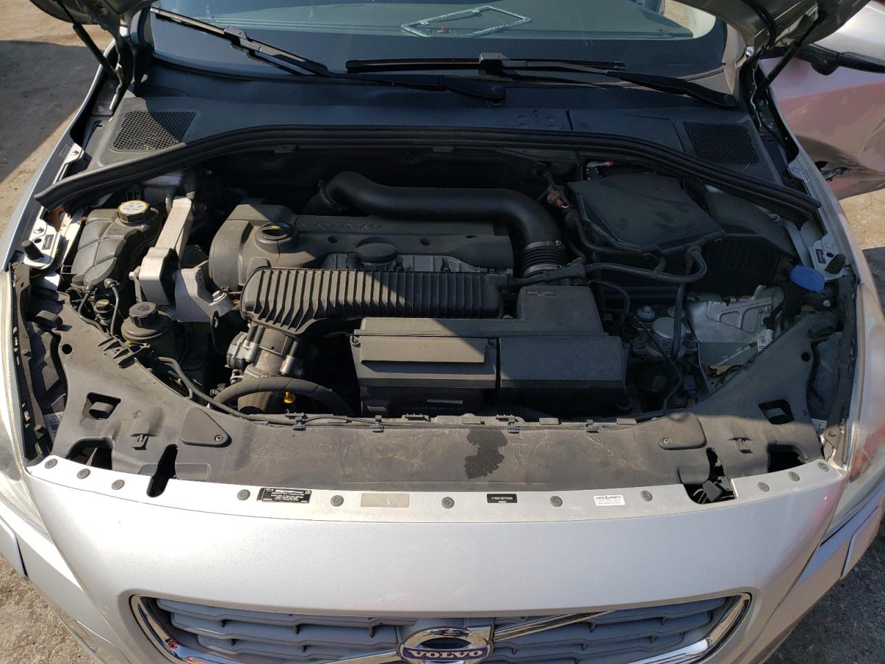 Photo 7 from auction – 2012 VOLVO S60 T5 with VIN YV1622FS6C2128593