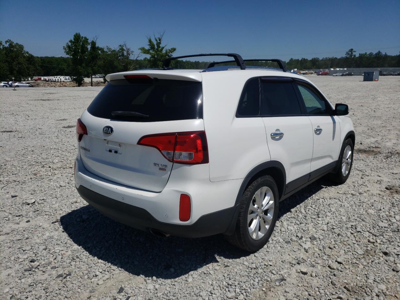 Photo 4 from auction – 2014 KIA SORENTO EX with VIN 5XYKU4A77EG526076