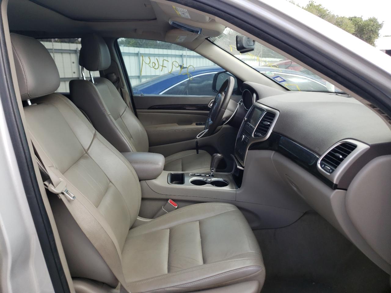 Photo 5 from auction – 2012 JEEP GRAND CHER with VIN 1C4RJEAG6CC201899