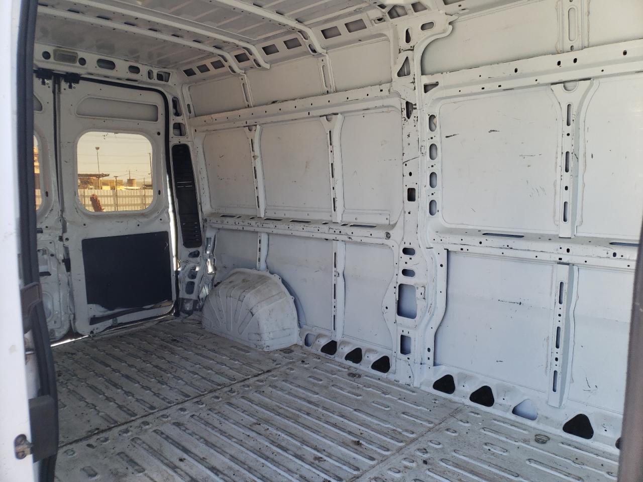 Photo 6 from auction – 2019 RAM PROMASTER with VIN 3C6TRVDG7KE524447